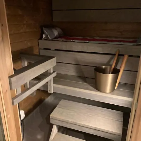 Rovaniemi City Apartment شقة